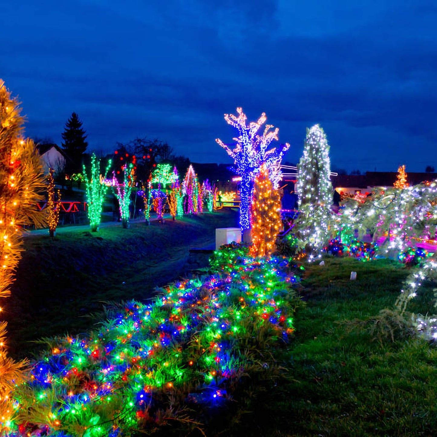 3 * 2M LED Lichternetz Lichterkette mit 204 LEDs Weihnachten mit Steuerbox Netz-ineinander greifen
